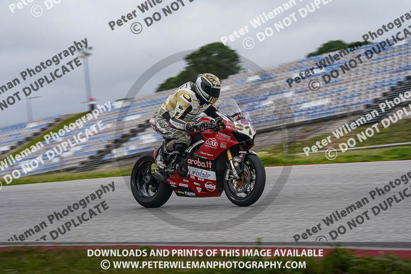 motorbikes;no limits;peter wileman photography;portimao;portugal;trackday digital images